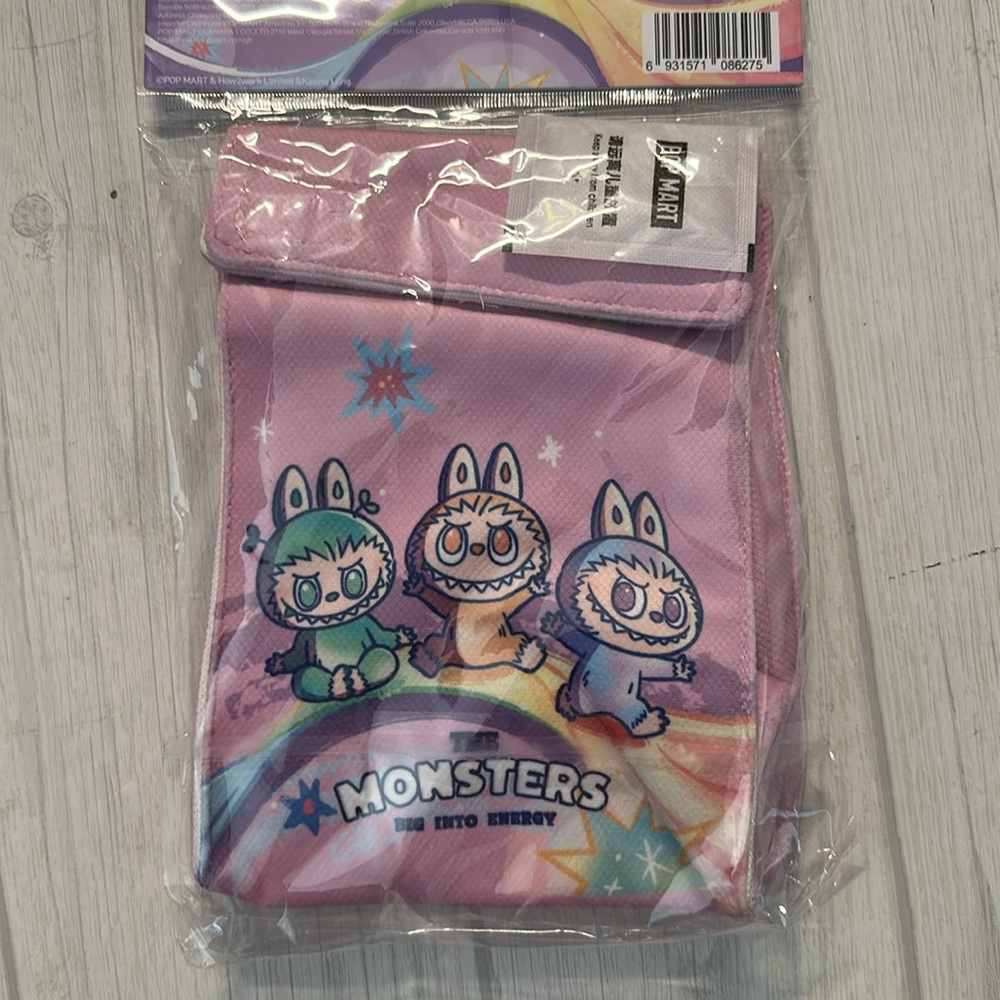 Pop mart labubu big into energy tissue bag container